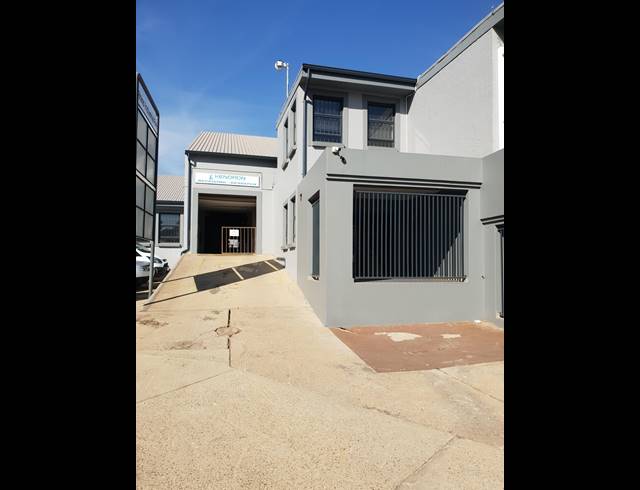 830M² FACTORY SOLD IN EASTLEIGH